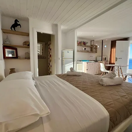 Mykonos Nests - Sea View Escape Apartamento